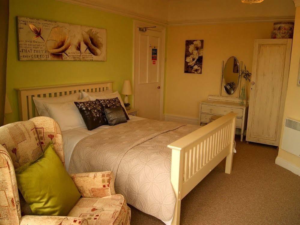Sunset Guest House Hunstanton Εξωτερικό φωτογραφία A bedroom at the hotel