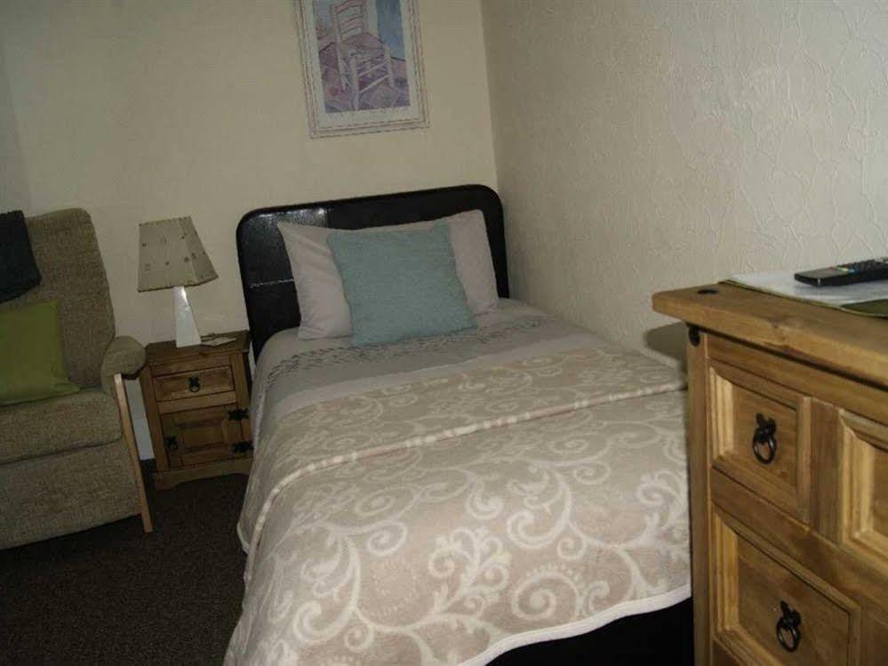 Sunset Guest House Hunstanton Εξωτερικό φωτογραφία A single bed