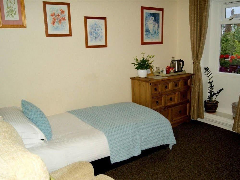 Sunset Guest House Hunstanton Εξωτερικό φωτογραφία A typical bedroom at the centre